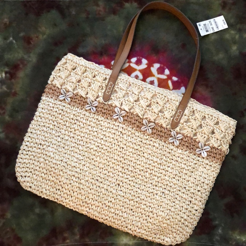 Woven Straw Tote Bag with Shell Accents - Cream & Tan